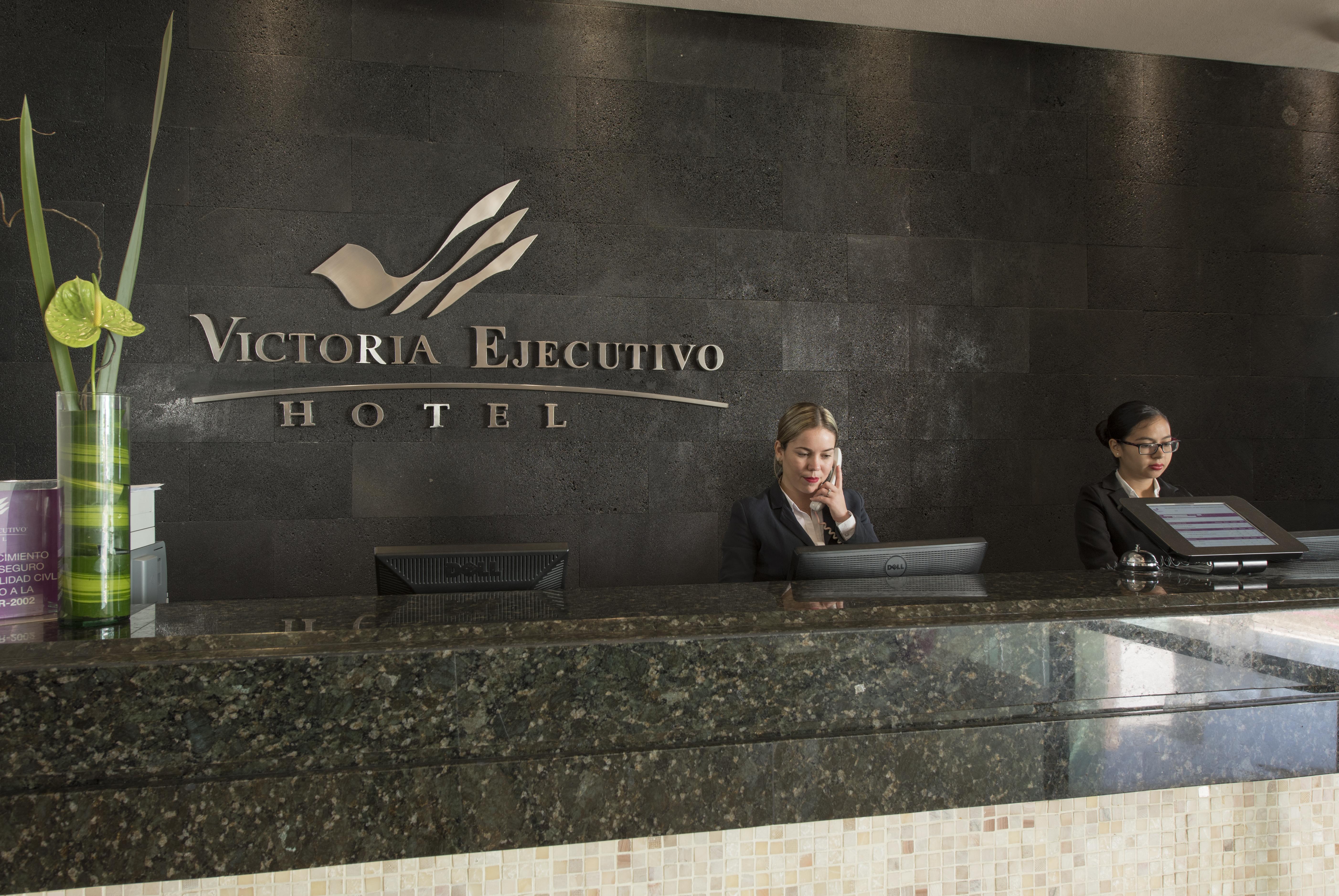 מלון גואדלחארה Victoria Ejecutivo מראה חיצוני תמונה
