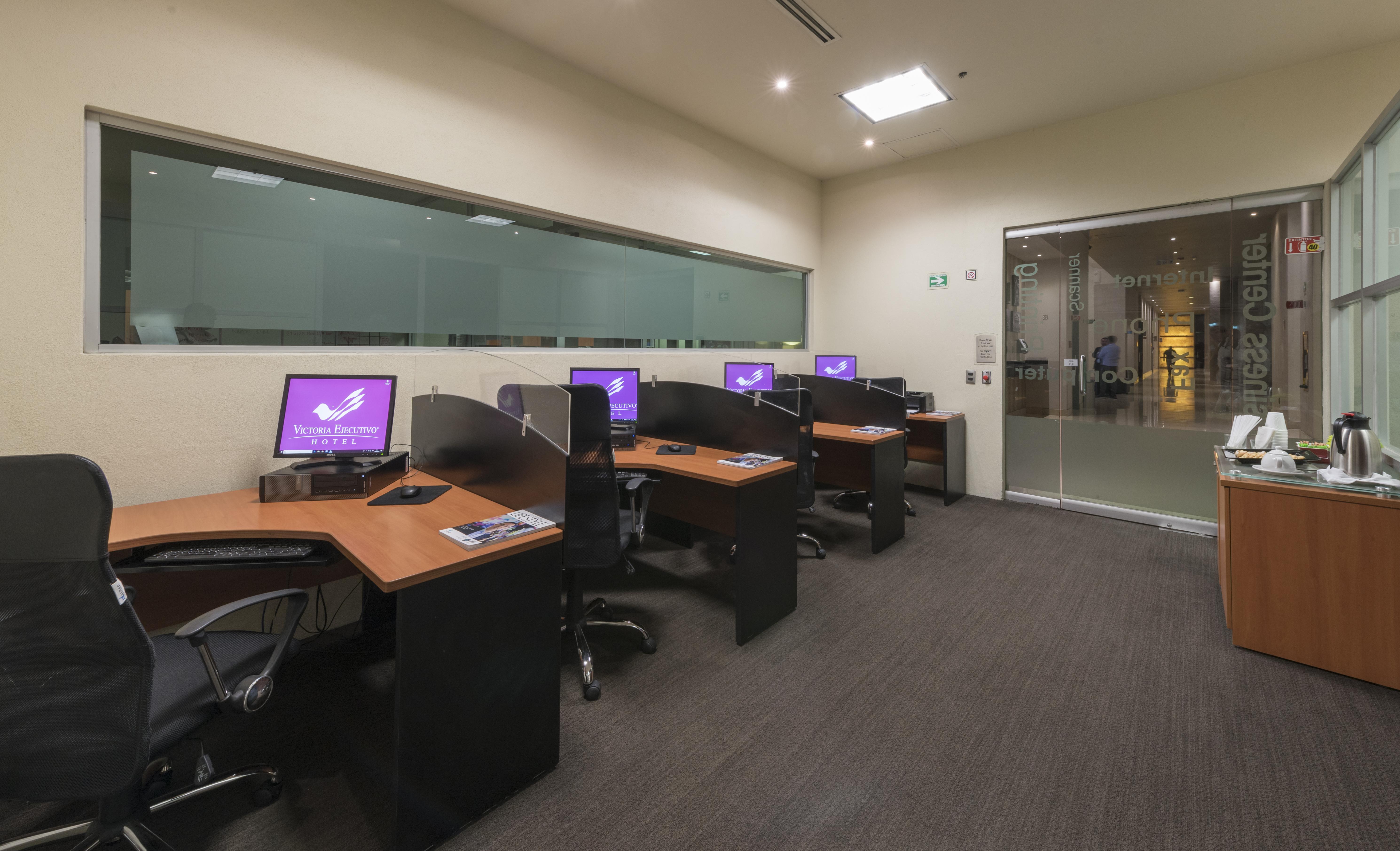 מלון גואדלחארה Victoria Ejecutivo מראה חיצוני תמונה
